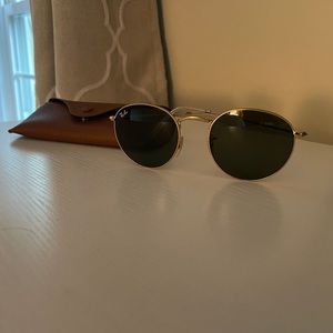Ray-Ban Round Metal Sunglasses